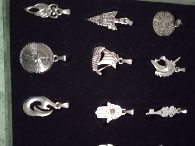 Un Amuleto...Un Remedio