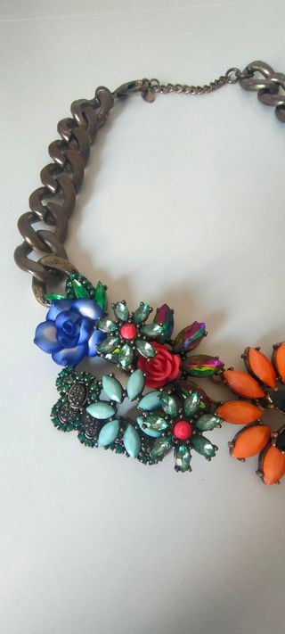 Collar flores