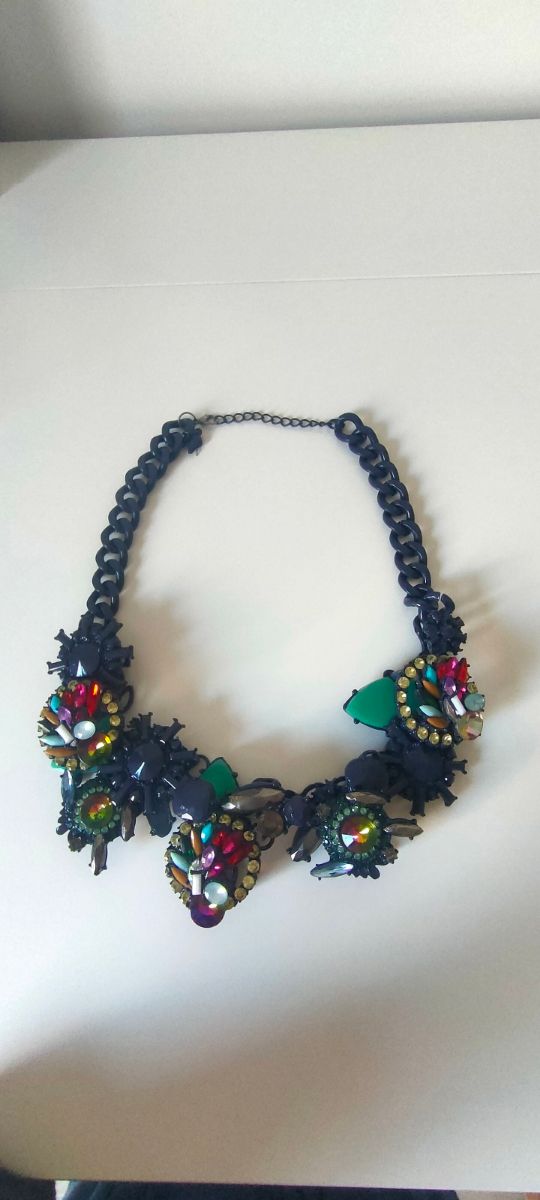 Collar brillante Zara