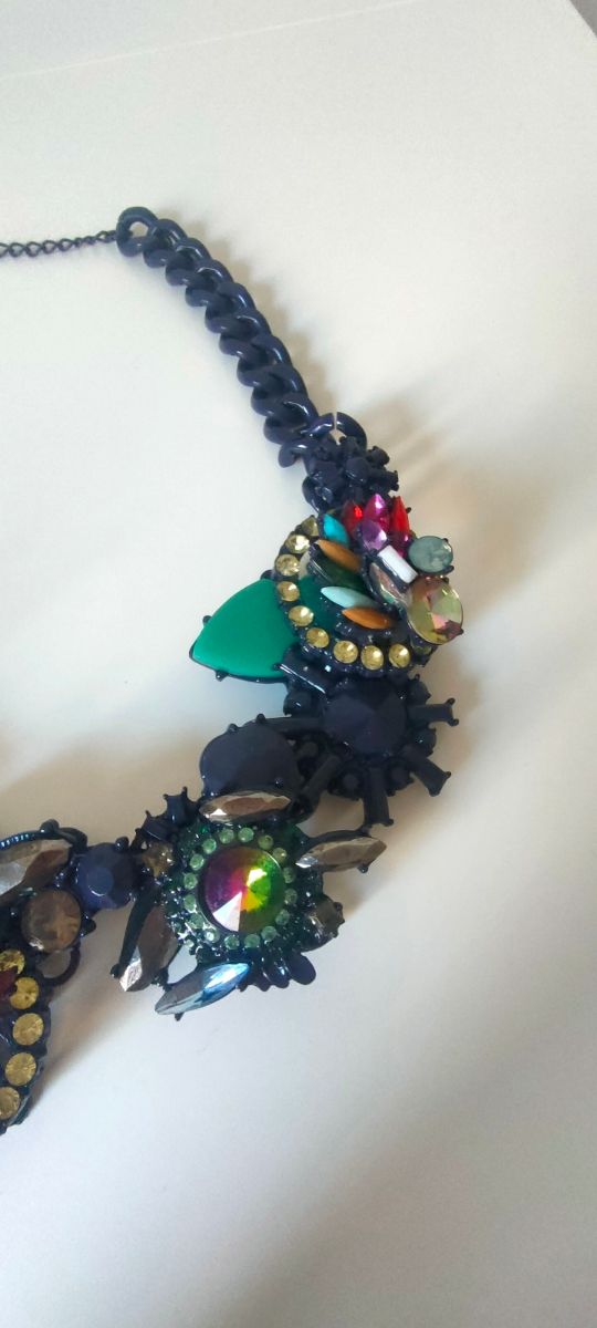 Collar brillante Zara