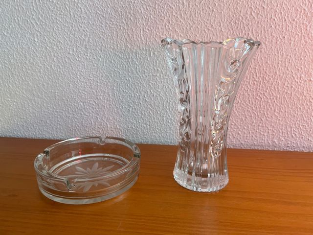 Lote Jarrón y Cenicero