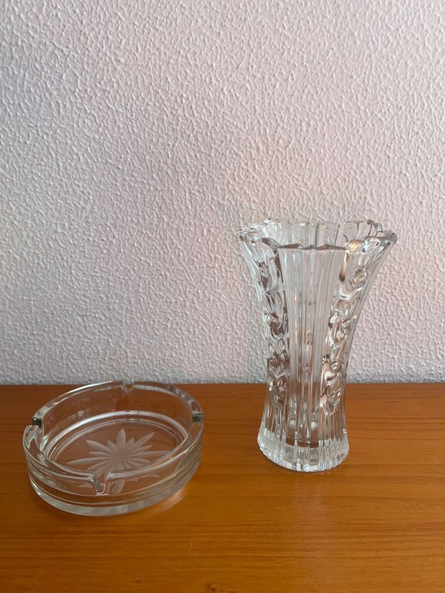 Lote Jarrón y Cenicero