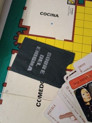 Juego cluedo años 70-80 antiguo 