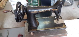 Maquina de coser singer