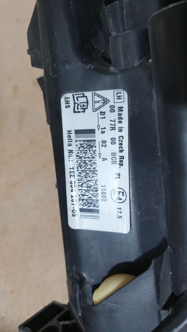 FAROS DEL. FORD FOCUS MK2