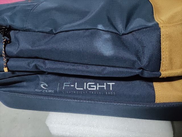 trolley Ríp Curl
F-Light