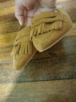 MOCASIN DESTALONADO TACÓN  TALLA 38