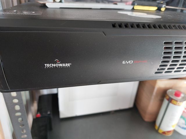 UPS Gruppi di continuità stabilizzatore