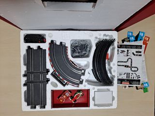 Scalextric Carrera Go Disney Cars 2