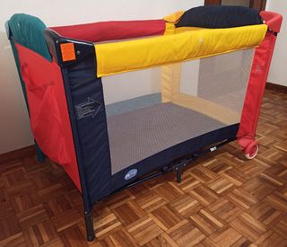 Cuna plegable de viaje