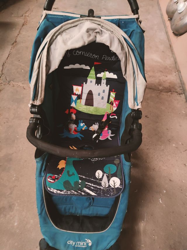 Silla de paseo en perfecto estado