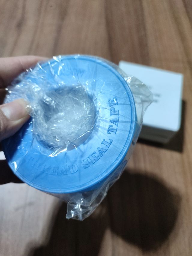 Pack 3 rollos de teflón grandes.