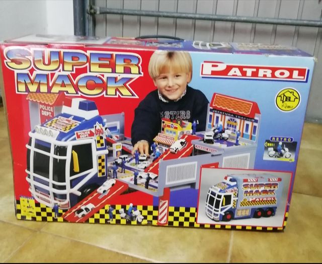 SUPER CAMIÓN DE POLICÍA 