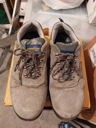 Zapatos de seguridad Goodyear talla 44