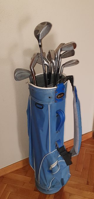 bolsa y palos de golf