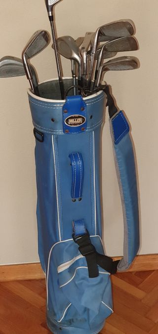 bolsa y palos de golf