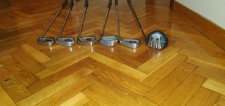bolsa y palos de golf