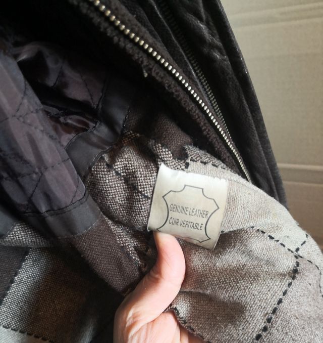 Cazadora de piel. Hombre.