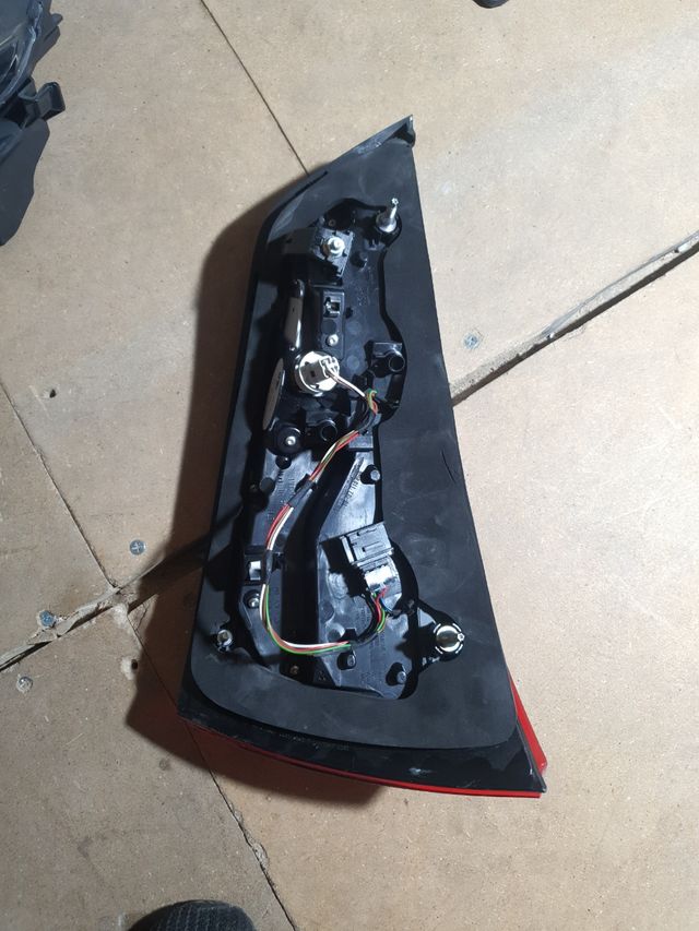 PILOTO TRASERO LED AUDI A1  2014-2018