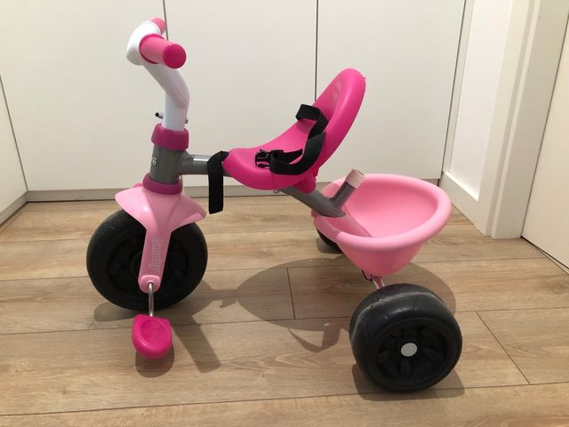 Triciclo infantil smoby
