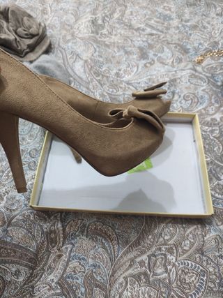 Zapatos tacón Marypaz.