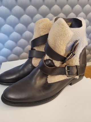 Botas de piel 100% Di-bye borreguillo con hebilla
