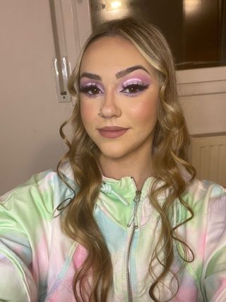 SERVICIO MAQUILLAJE PEINADO ZIANA