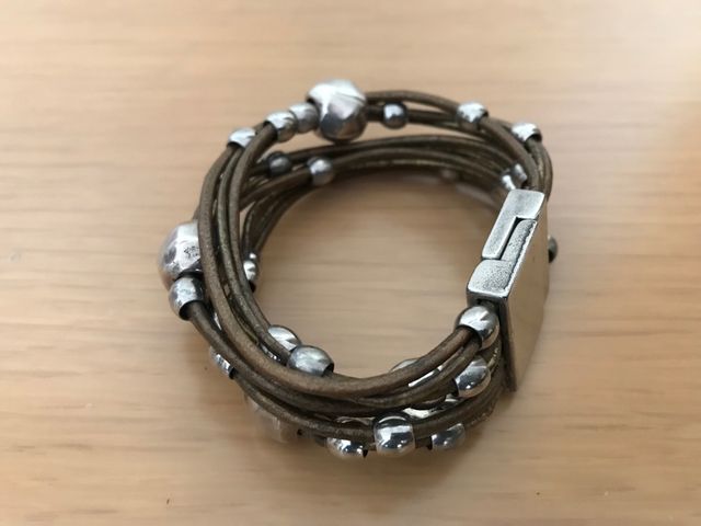 Pulsera de Zamak