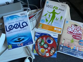 Consola Wii y Wii Fit Balance Board