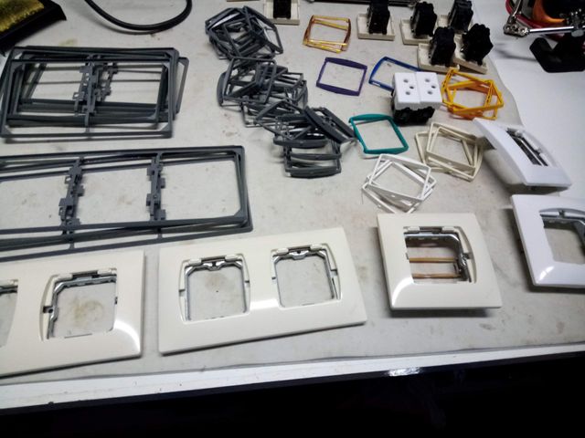 LOTE MECANISMOS SIMON 27