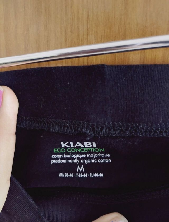 Minifalda negra de Kiabi