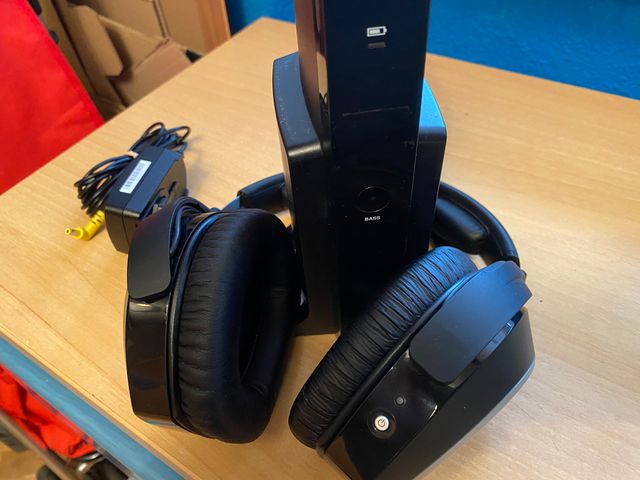 Auriculares inalámbricos HDR 165