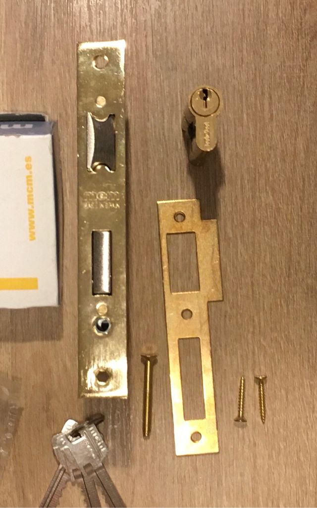 Cerradura MCM nueva