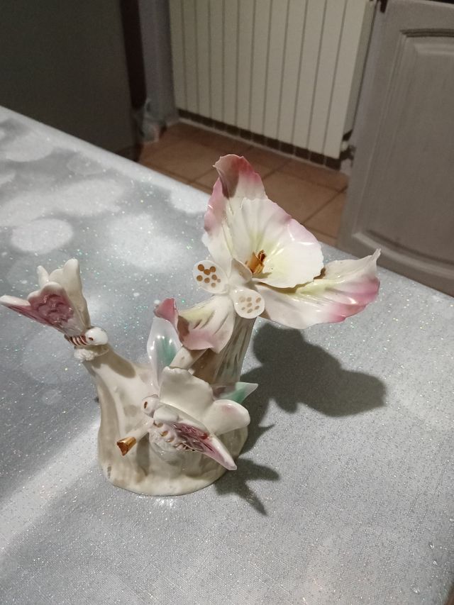 decorazione in ceramica di Capodimonte