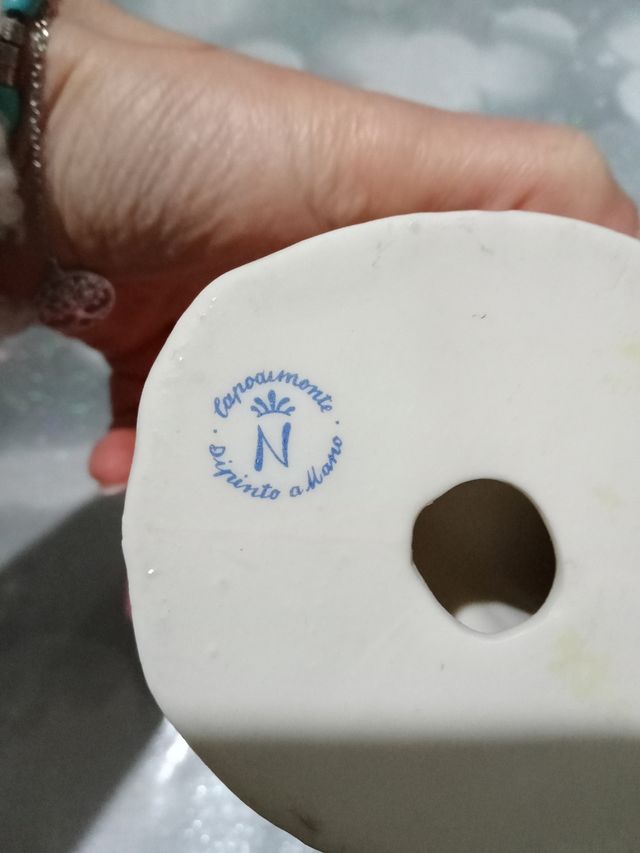 decorazione in ceramica di Capodimonte