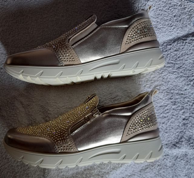 BAMBAS DORADAS T/40.