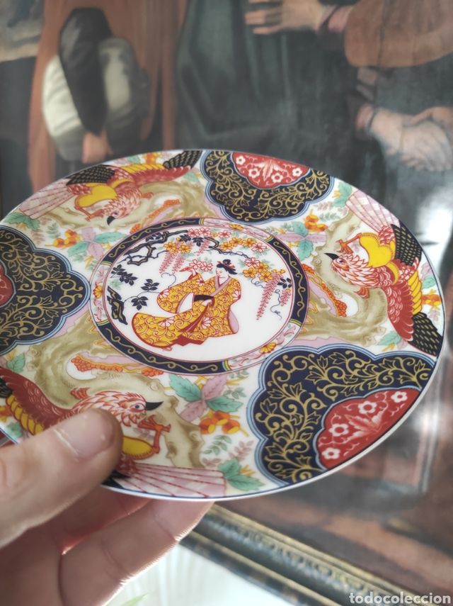 Bel piatto in porcellana cinese