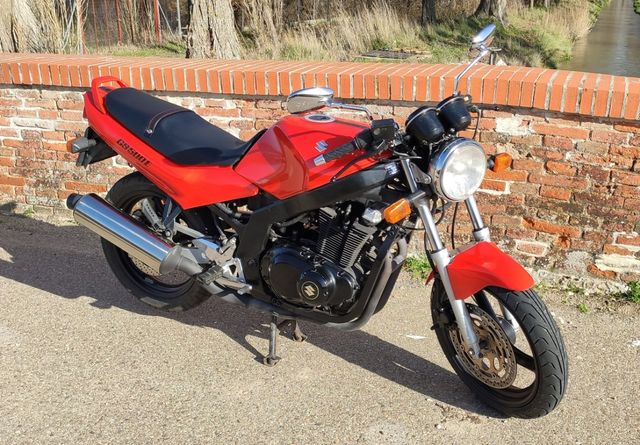 suzuki gs500 a2