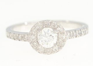 Anillo de oro de 18 kt con diamantes