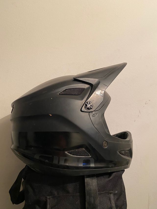 Casco de moto o bici giro