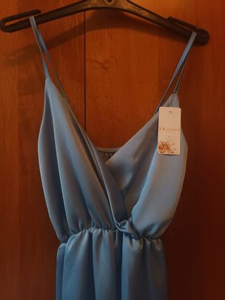 abito da sera con cartellino