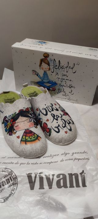 Zapatillas de casa Vivant. Sin estrenar.