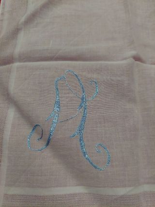 Lote de 3 pañuelos de señora bordados con la A