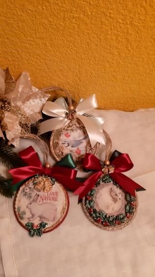 Bolas de navidad de madera