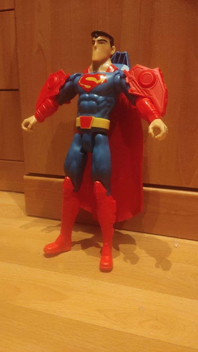 SUPERMAN TAMAÑO GRANDE DC 2015 LANZADOR