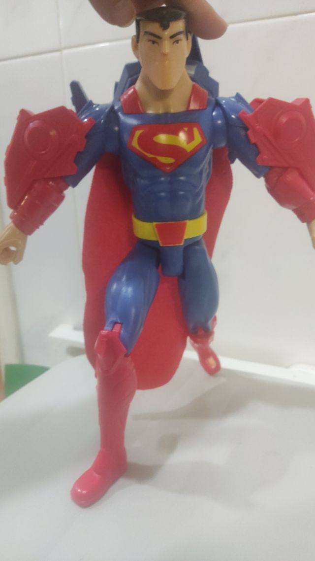 SUPERMAN TAMAÑO GRANDE DC 2015 LANZADOR
