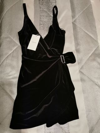 Mono terciopelo. Con etiqueta