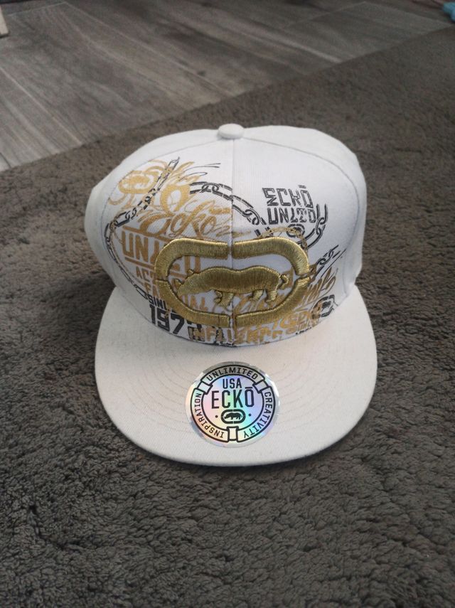 gorra ecko