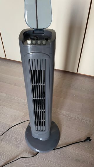 Ventilatore a colonna oscillante