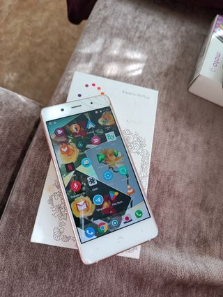 Smartphone Aquaris X5 Plus .